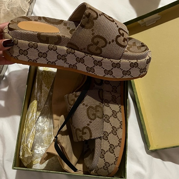 COPY - COPY - Gucci Platform Sandals - Picture 4 of 8